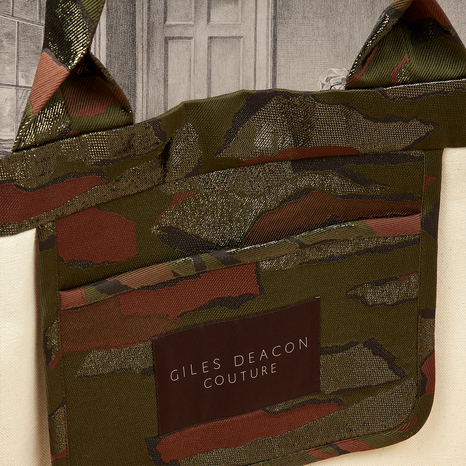 Brushstroke Camouflage Jacquard Picture Bag